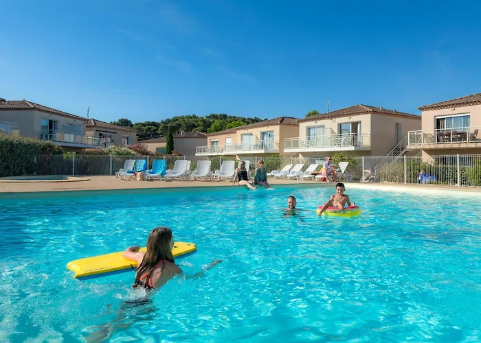 Residence Goelia Les Jardins De Phoebus